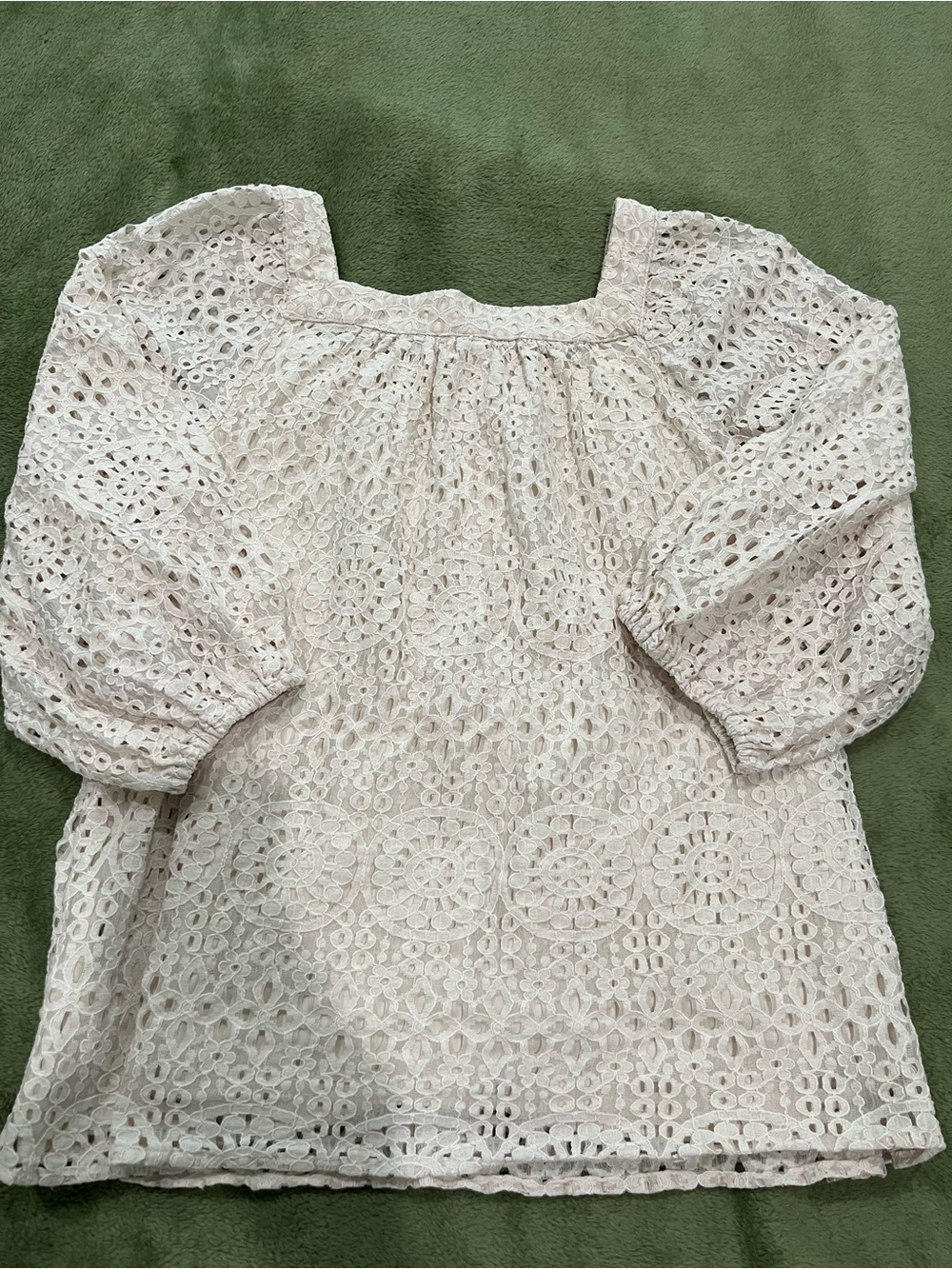 LC Lauren Conrad Soft Cream Lace Peasant Blouse - Size L